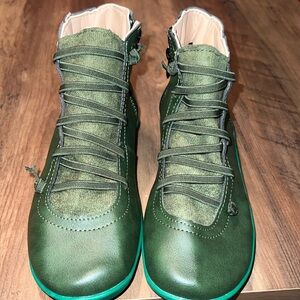 Kids Green High-Top Lace-Up Bootss size 35